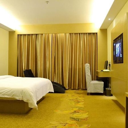Bella Ingenious Hotel 둥잉 외부 사진